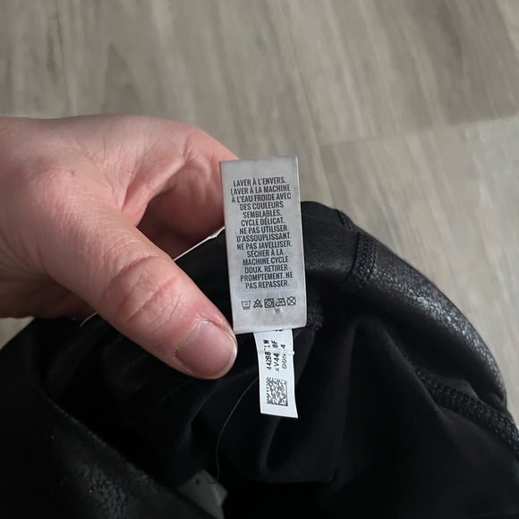 NWT OFFLINE By Aerie Real Me High Waisted Crossover Legging Black Metallic - M - Picture 6 of 9